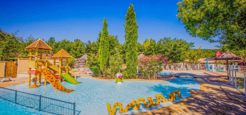 Espace aquatique avec piscine chauffée Ardèche